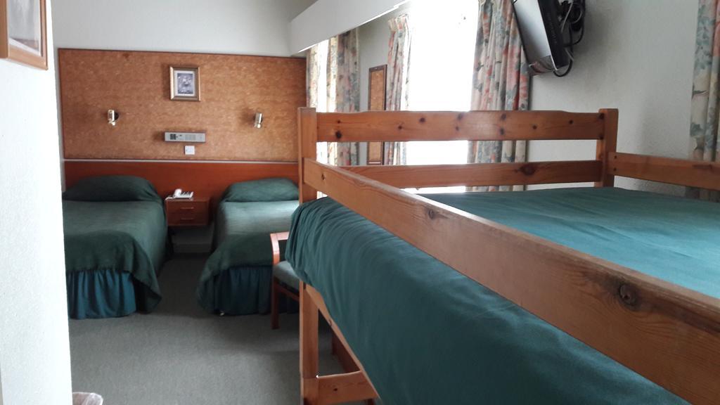 Mornington Hotel Saint Helier ภายนอก รูปภาพ